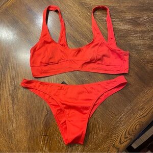 Kendall & Kylie Bold Tomato Red Bikini Set size large NEW